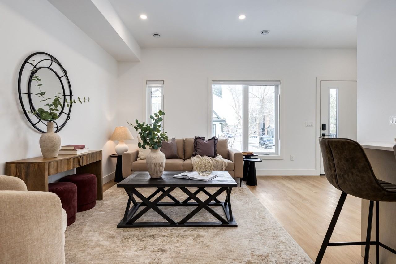 1805 19 Avenue Northwest - Photo 4 of 50