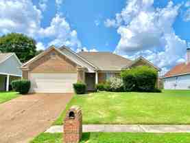 6562 Oak Hurst Dr - Photo 1 of 1