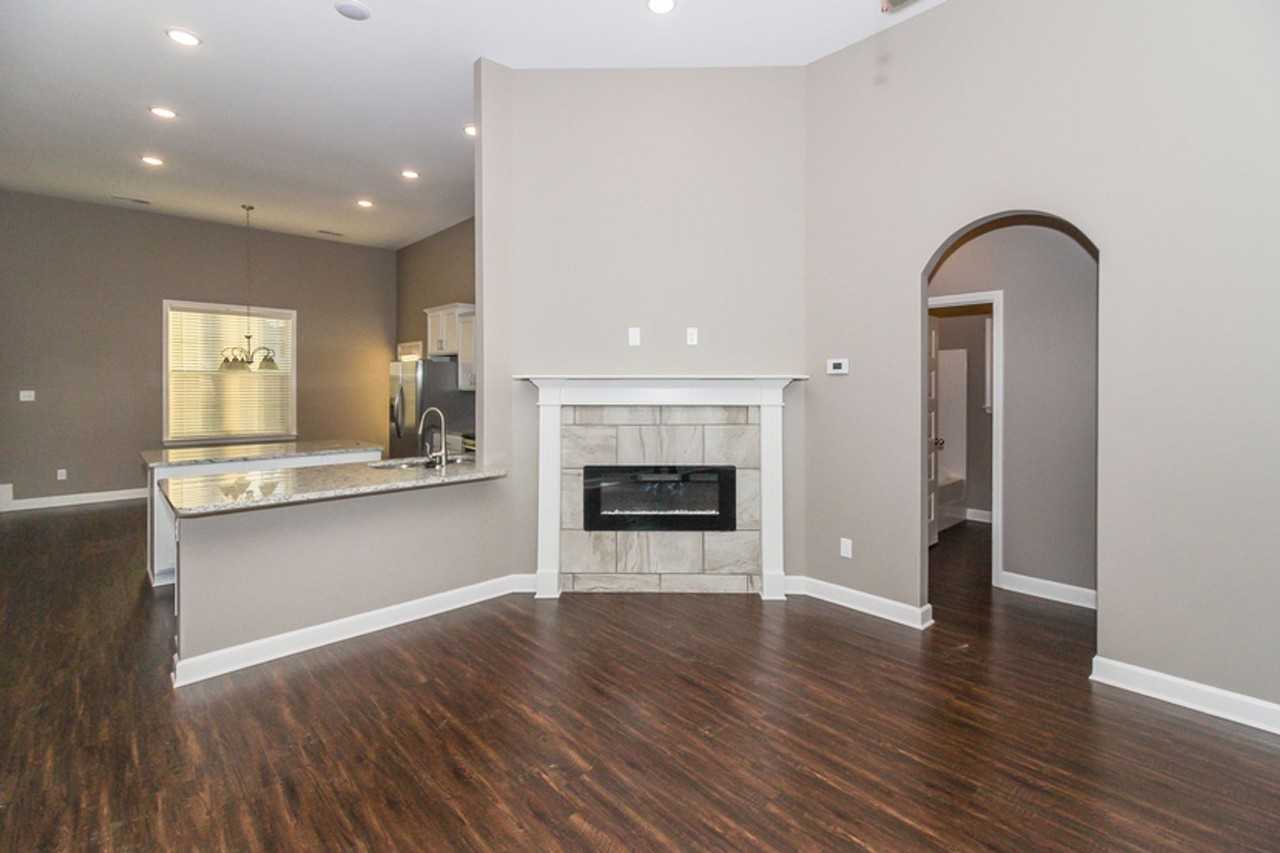 35 Birkdale Dr - Photo 3 of 17