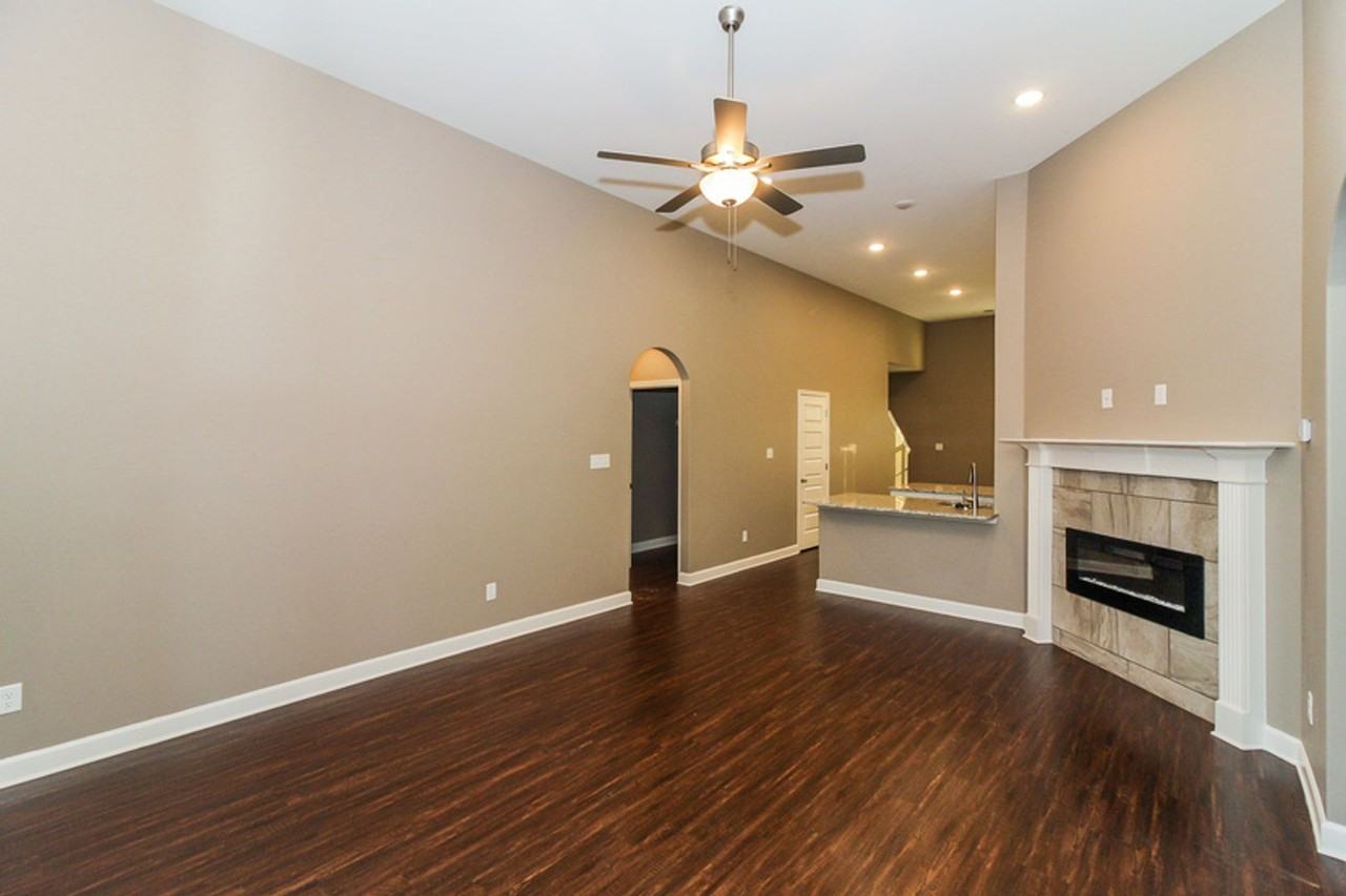 35 Birkdale Dr - Photo 4 of 17