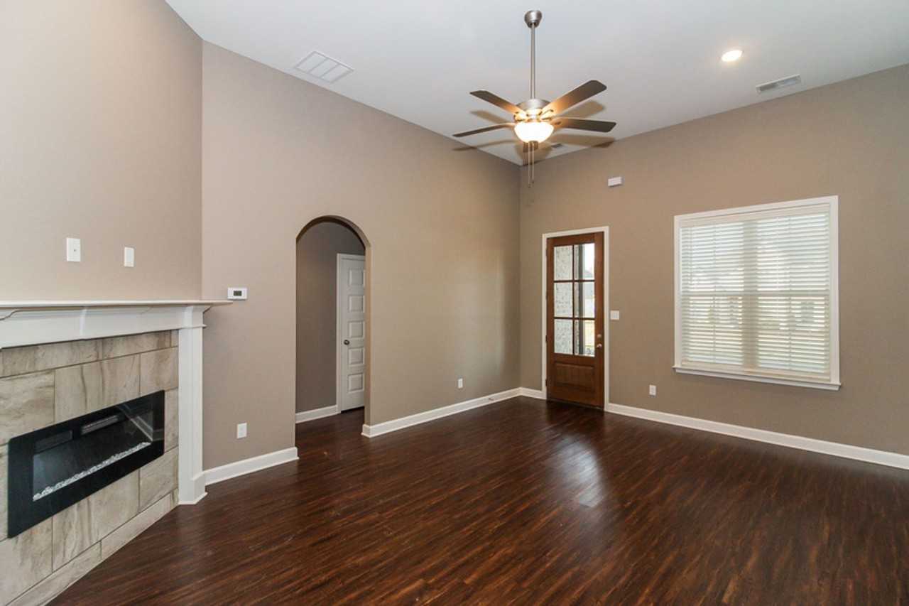 35 Birkdale Dr - Photo 5 of 17