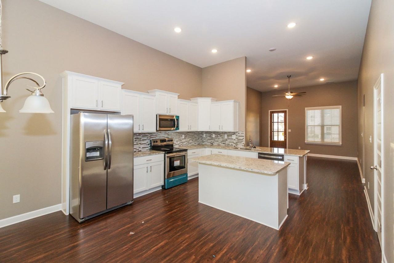 35 Birkdale Dr - Photo 6 of 17