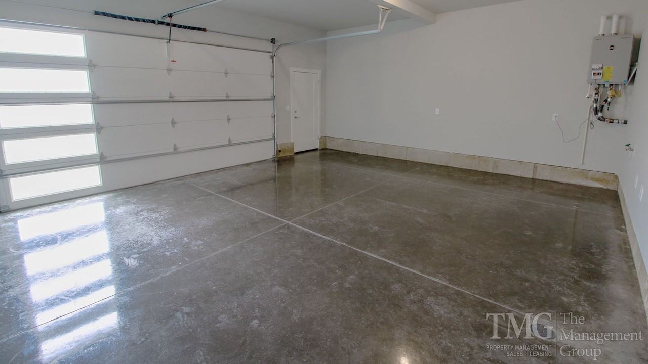 10816 Ne 119th Pl - Photo 3 of 27