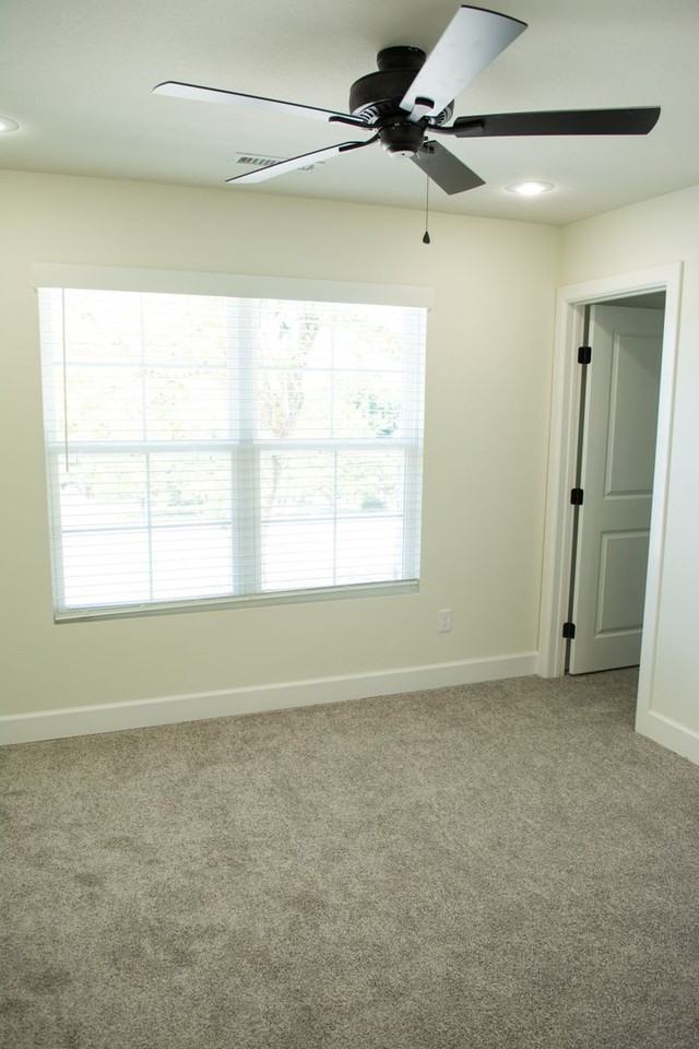 148 N Centennial Ave - Photo 6 of 32