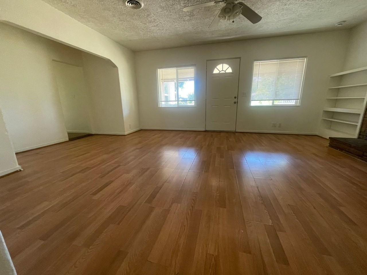 720 E Lassen Ave - Photo 3 of 9