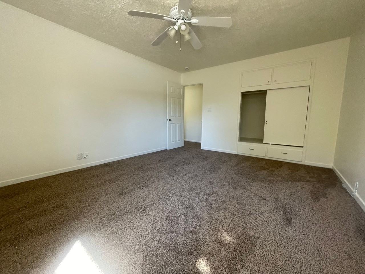 720 E Lassen Ave - Photo 6 of 9