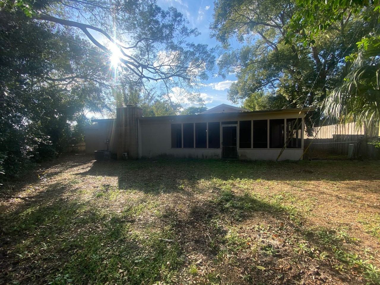 719 Kewannee Trl - Photo 2 of 20