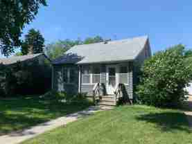 1534 12th St N - Photo 1 of 1