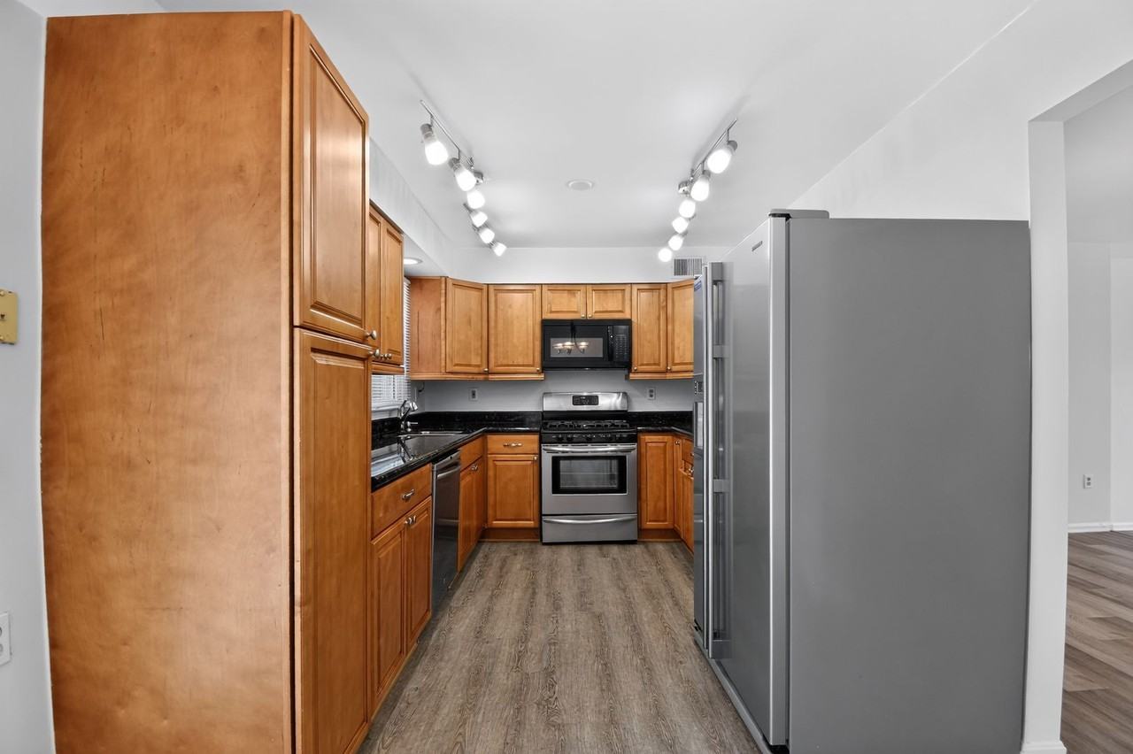 5560 E Boniwood Turn - Photo 5 of 41