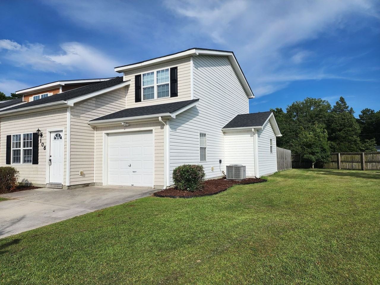 108 Creeker Town Way - Photo 2 of 27