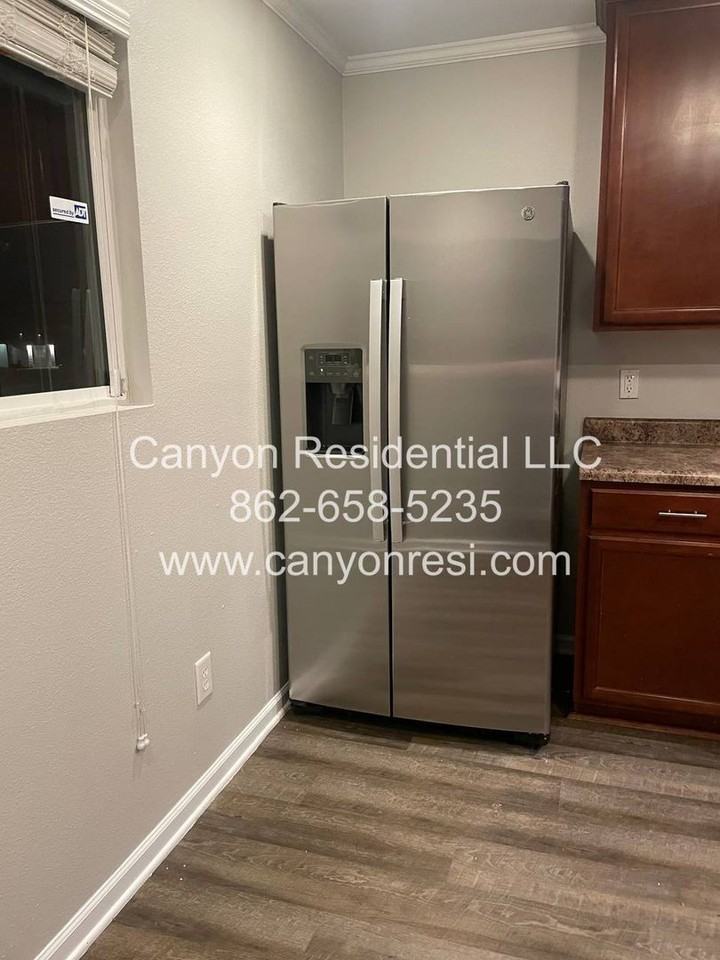 103 Dormont Dr Ne - Photo 6 of 27