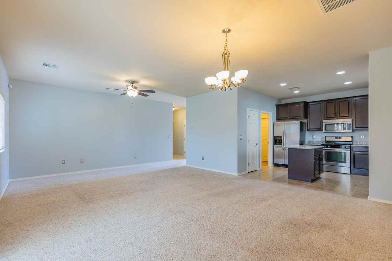 291 Burnage Ln - Photo 7 of 30