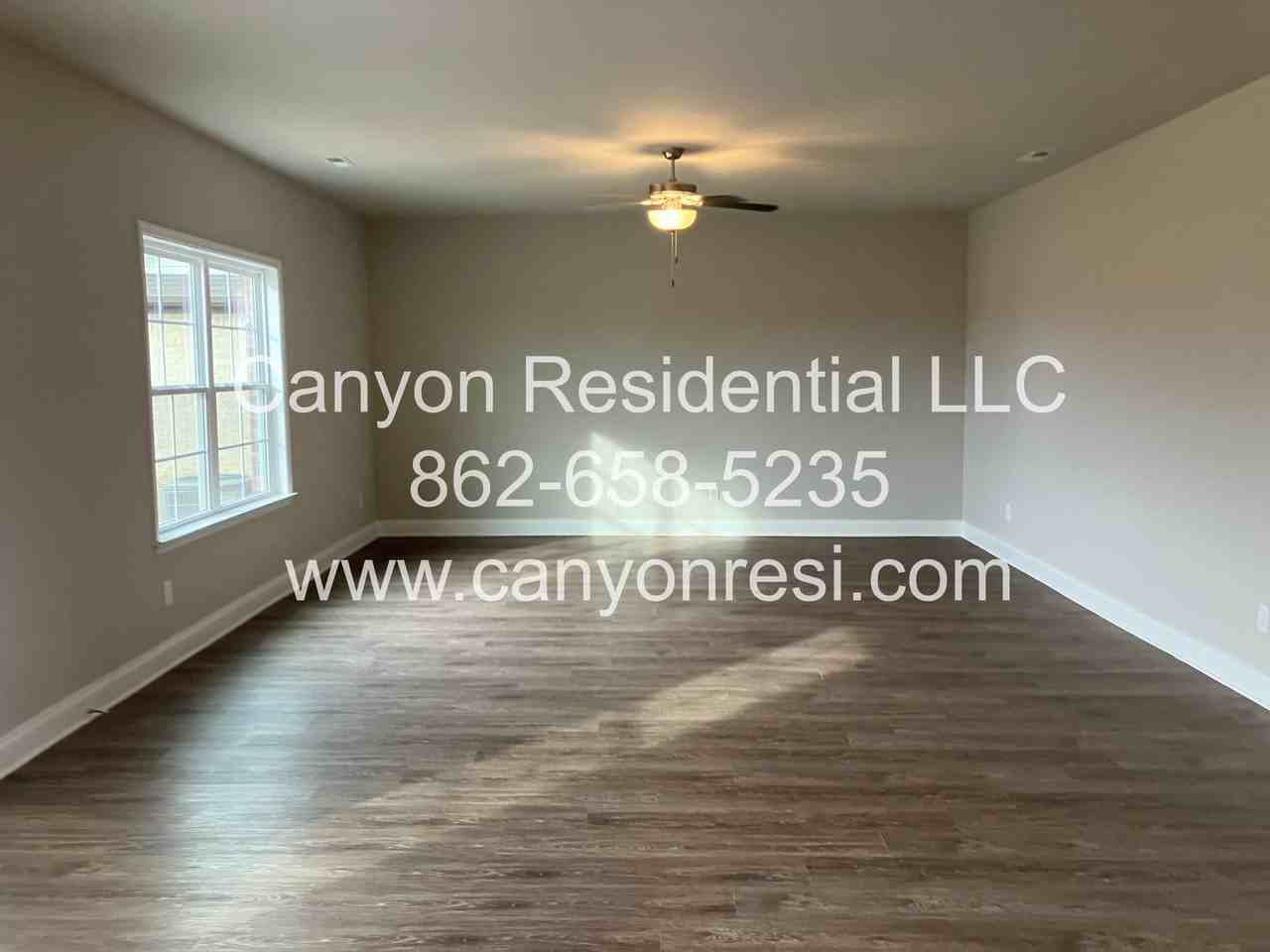 128 Ocean Springs Ave - Photo 5 of 21