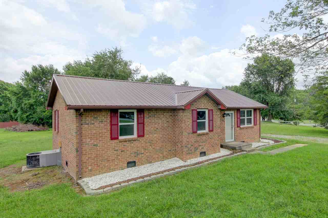 729 Welsey Dr - Photo 3 of 41