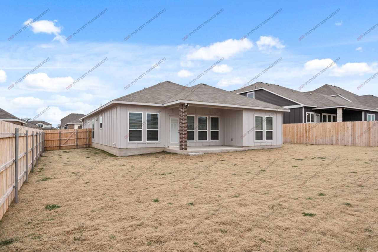 2034 Zabcikville Dr - Photo 3 of 31