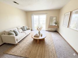featured image of 730 Russell Rd