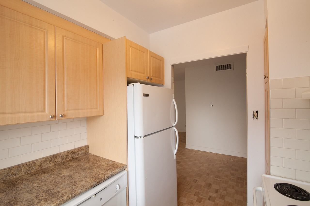 3555 Ch De La Côte-Des-Neiges — photo 1