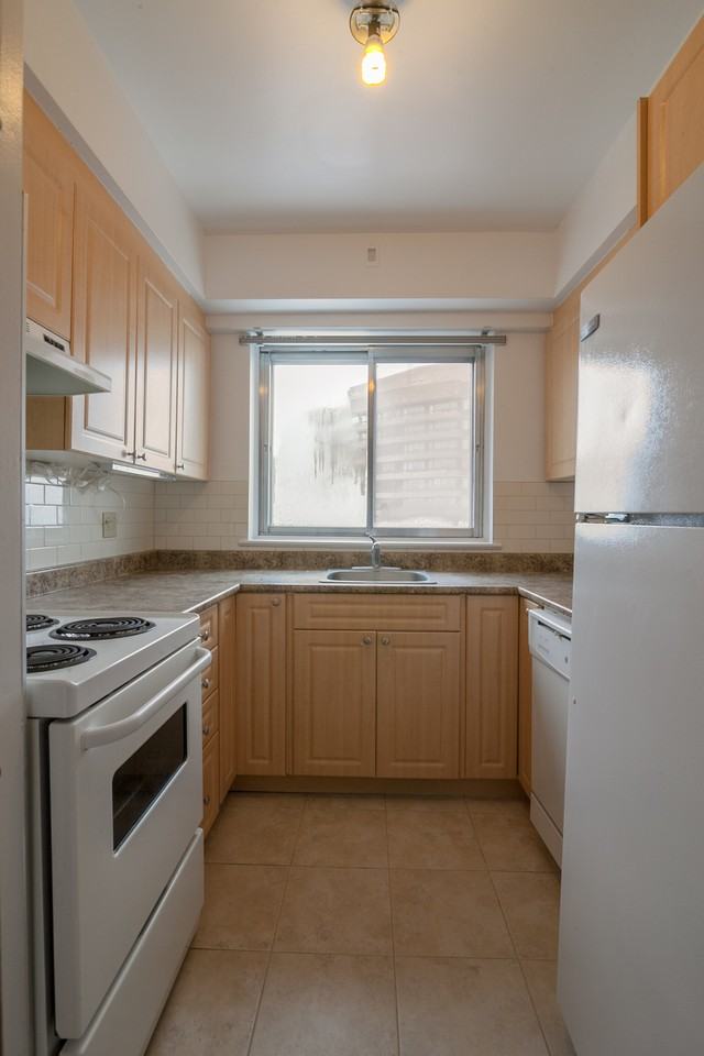 3555 Ch De La Côte-Des-Neiges — photo 2