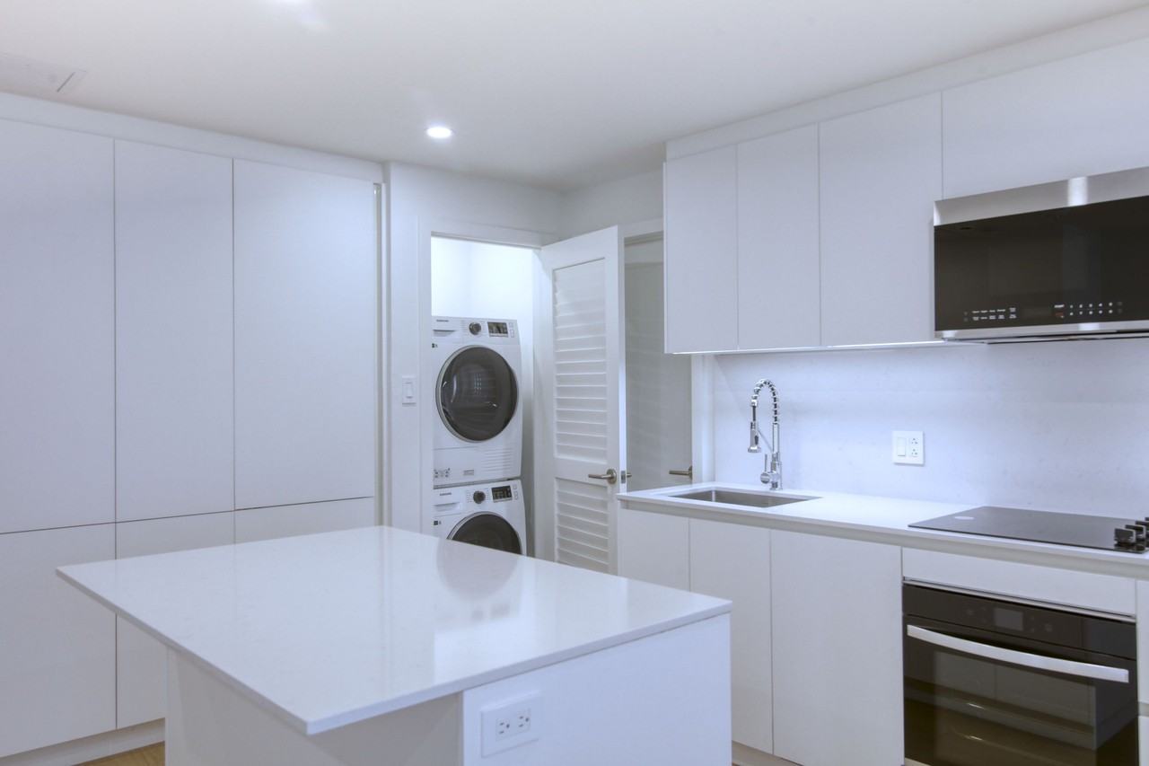 3555 Ch De La Côte-Des-Neiges — photo 2