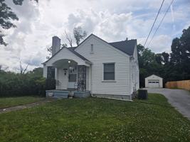 featured image of 3232 Ashley St