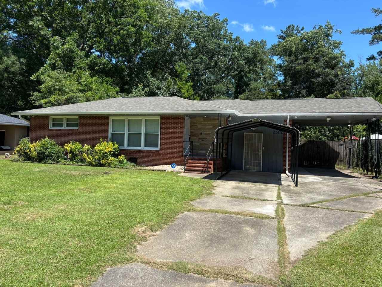 2502 Japonica Dr - Photo 2 of 23