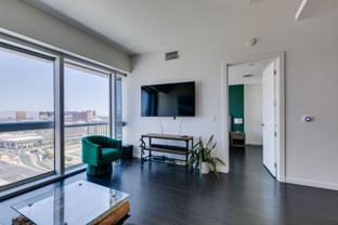 4471 Dean Martin Dr #4004 - Photo 1 of 1