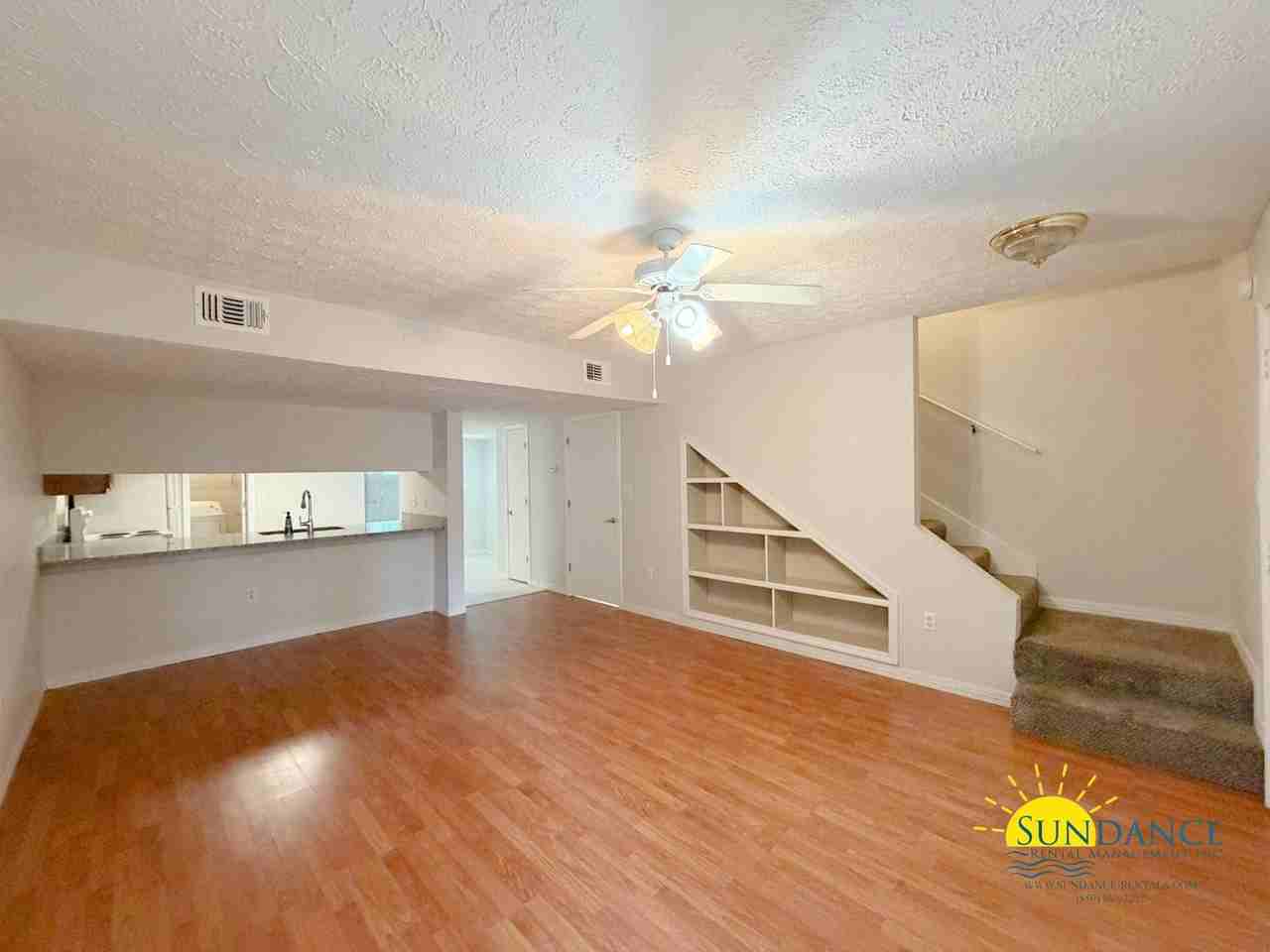 2400 Suwanee Ln - Photo 3 of 21