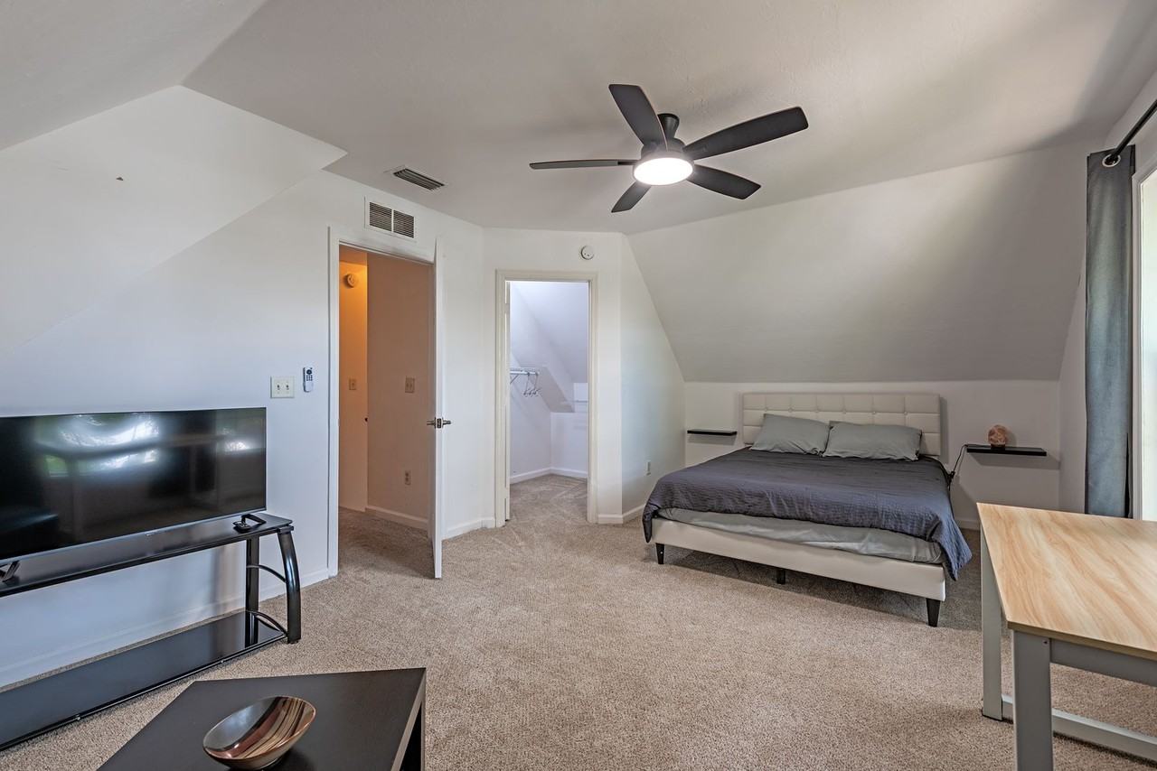 481 Leawood Cir - Photo 6 of 16