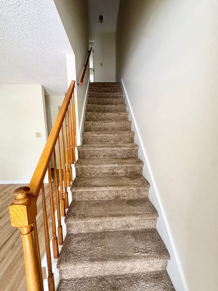 1100 Pine St #A - Photo 5 of 26