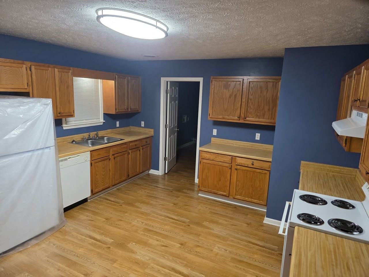 103 103 Stanford Cir #9 - Photo 7 of 28