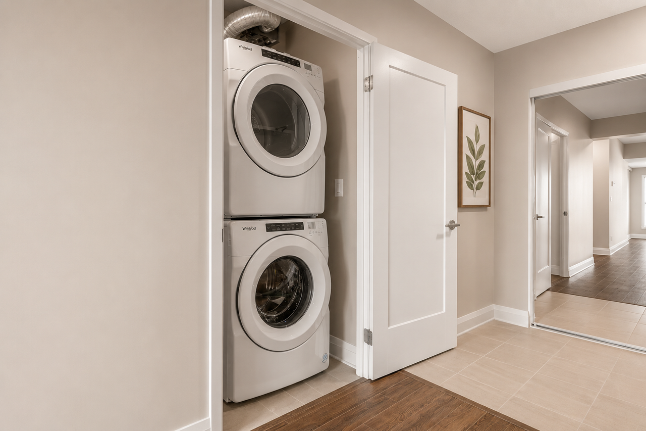 Rockwell Place II - Photo 7 of 18