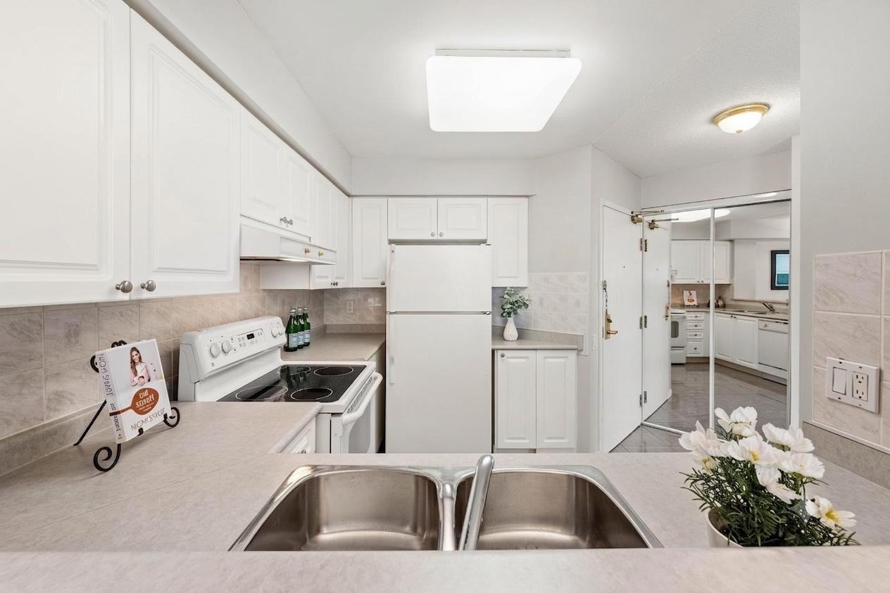 5 Emerald Lane #1 - Photo 7 of 13