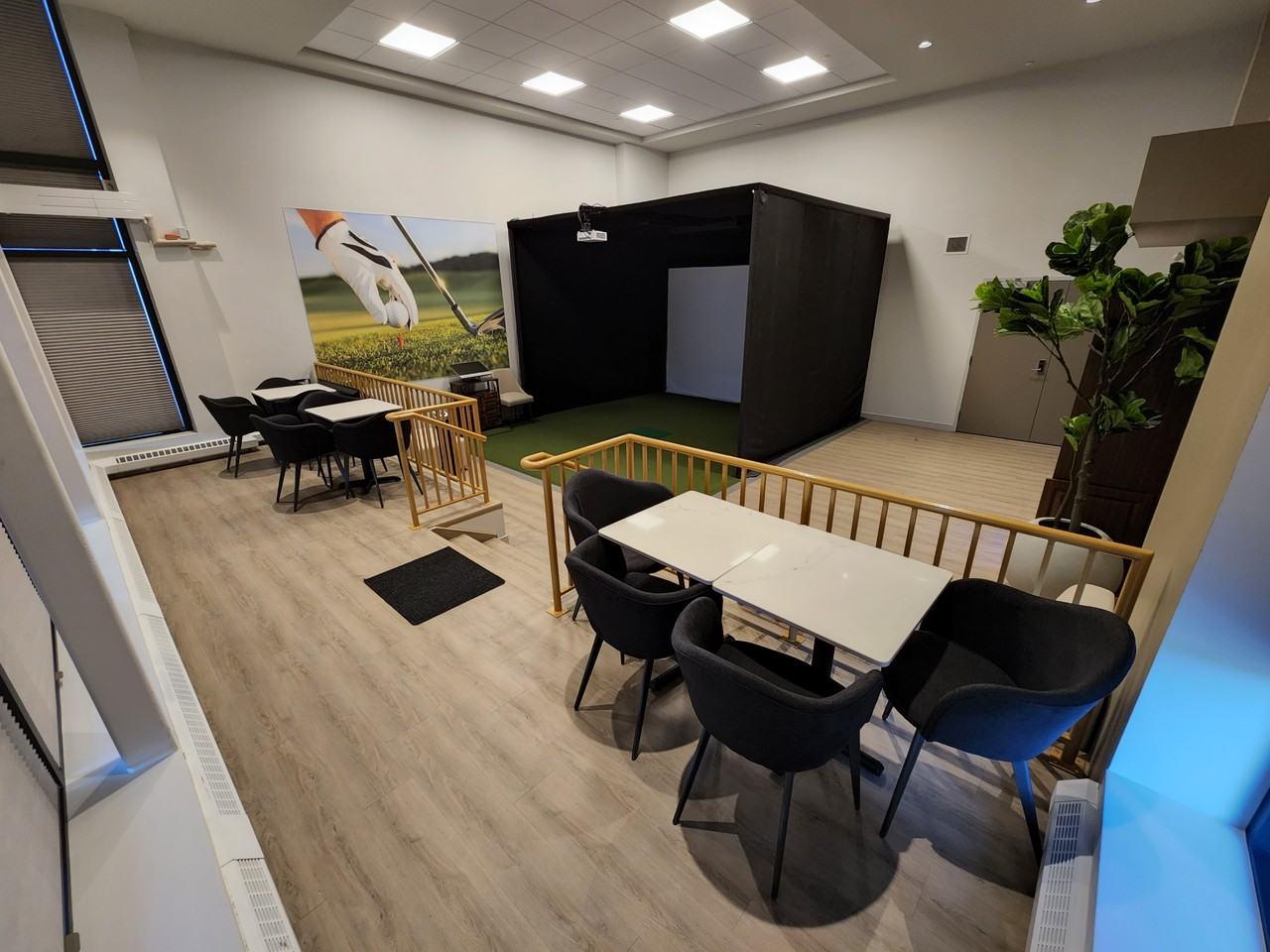 The Louvre Apartments - Photo 3 of 34