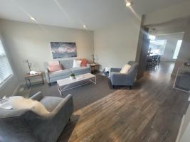 featured image of 1616B Alexandra Ave