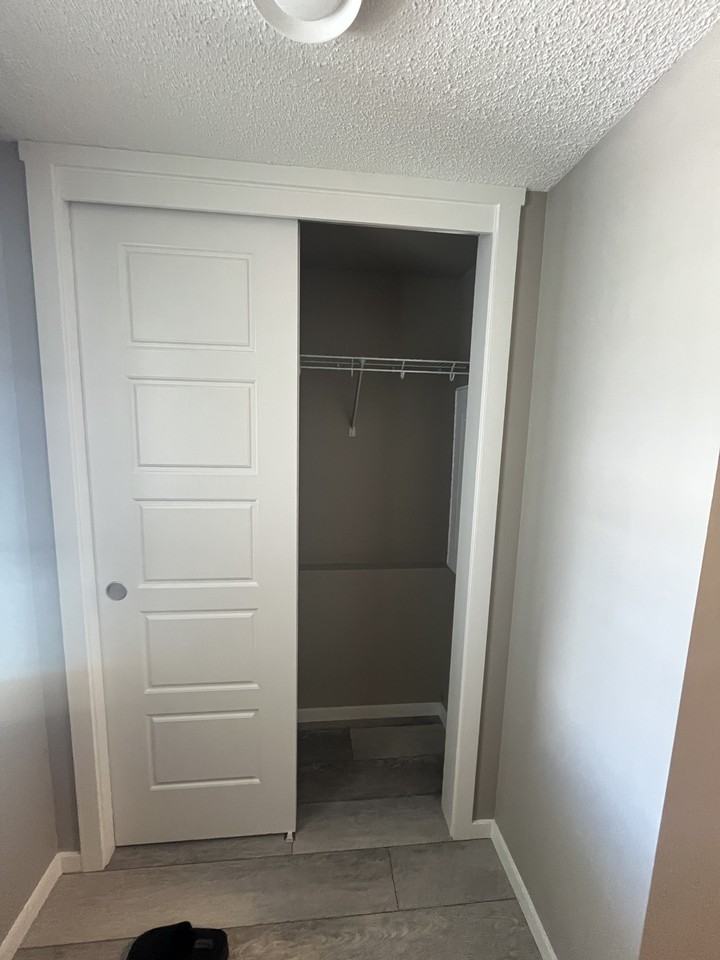 20628 21 Ave Nw - Photo 4 of 50
