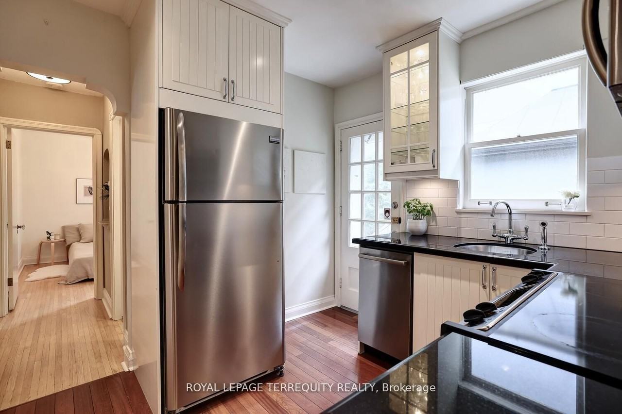 20 Elderidge Avenue - Photo 16