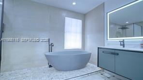 16388 Southwest 28th Street - Photo 4 of 14