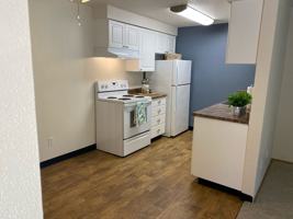 featured image of 8057 Se Monroe St