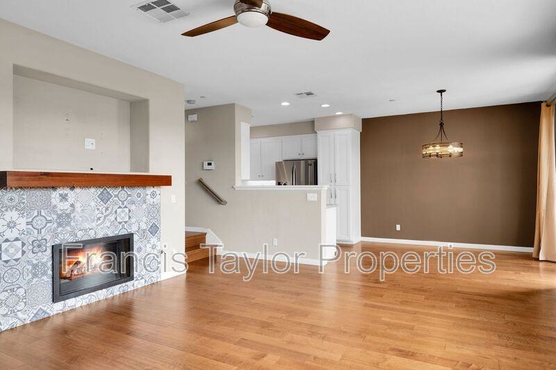 2621 Matera Ln - Photo 6 of 26
