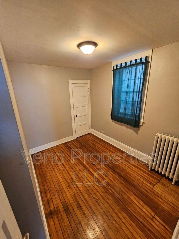 594 Madison Ave #2F - Photo 6 of 6