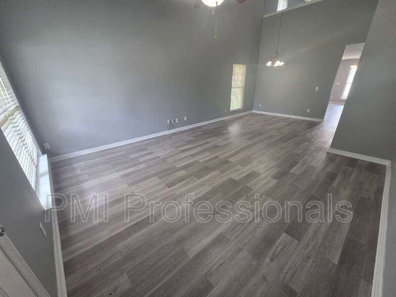 1214 Timber Creek Dr - Photo 2 of 23