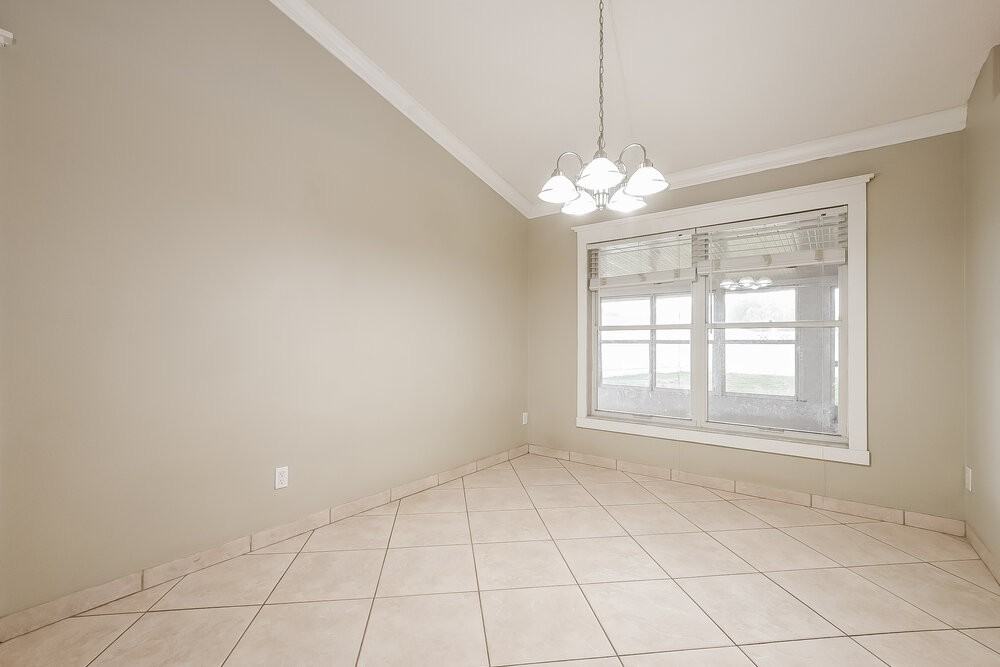 2708 Ashley Ct - Photo 5 of 16
