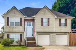 featured image of 7460 Royale Ct