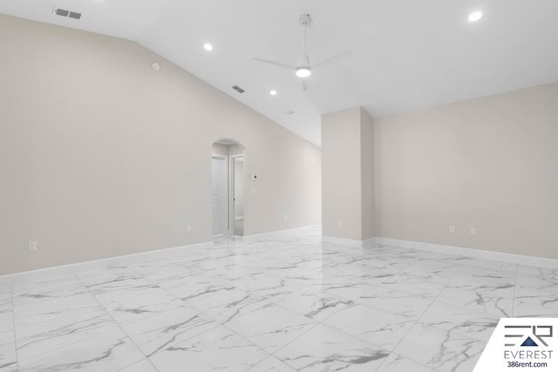 16 Zoffer Ct #B - Photo 6 of 26