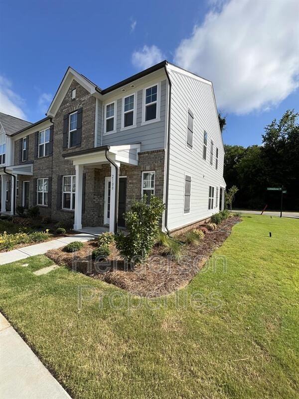 2100 Cobble Ct - Photo 3 of 24
