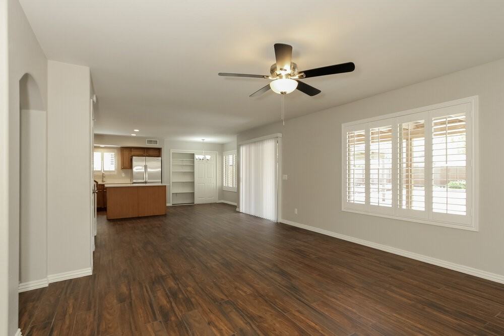 5541 W Wood St - Photo 7 of 17