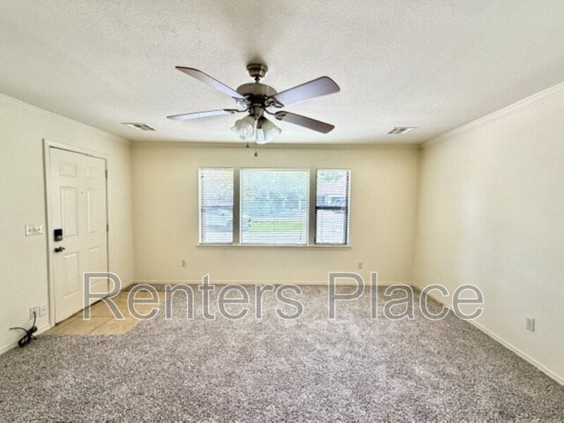 5150 S Wheeling Ave - Photo 3 of 11
