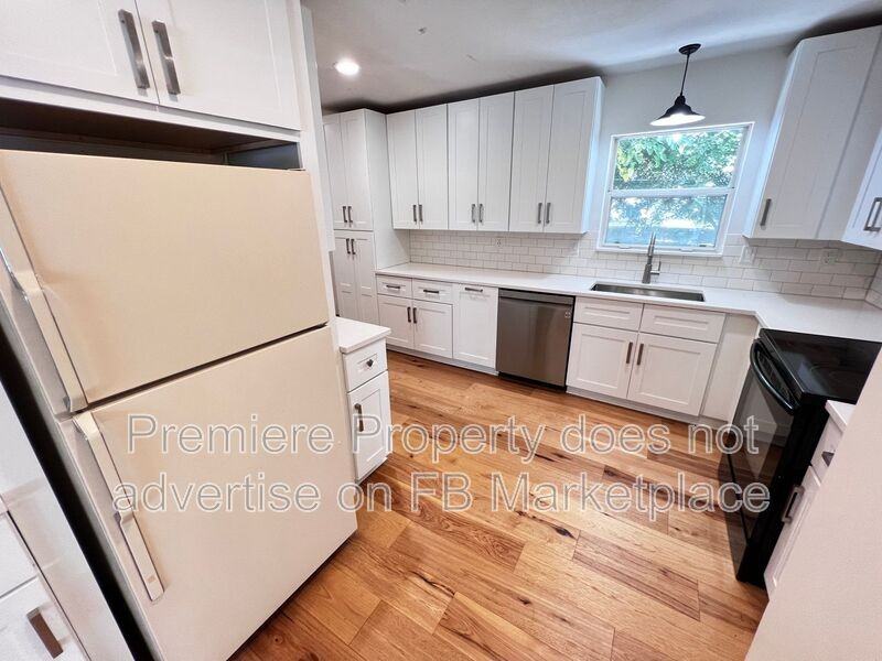 7521 Eaton St - Photo 5 of 19