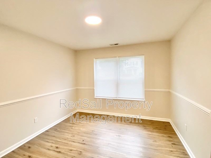 117 Old Hollow Rd - Photo 3 of 26