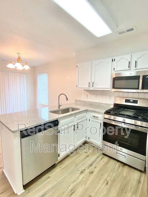 117 Old Hollow Rd - Photo 6 of 26